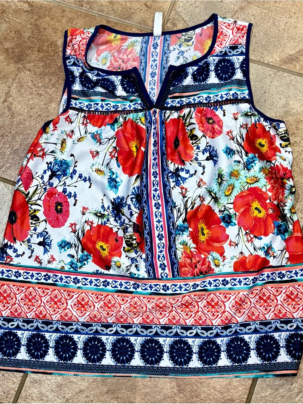 PerSeption Concept Floral Sleeveless Tank Top - White, Red & Navy-XL